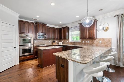 1353 Blairwood Ct, Atlanta GA 30331-7491 exterior