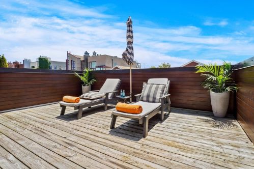 2026 Superior St, Chicago IL 60612-1313 exterior