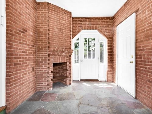 342 Beacon St, Boston MA exterior