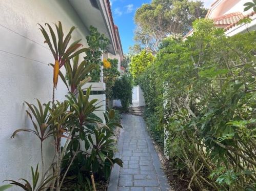 2225 53rd St, Boca Raton FL  33496-3453 exterior