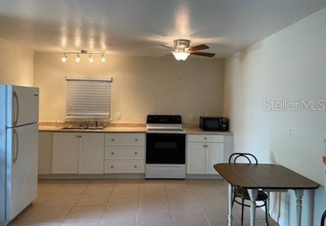 3322 Kirby St, Tampa FL  33614-3365 exterior