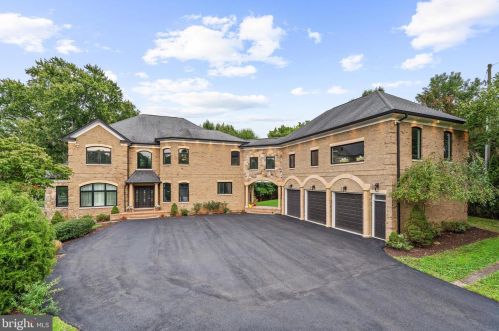 1645 Kirby Rd, Mc Lean VA  22101-3240 exterior