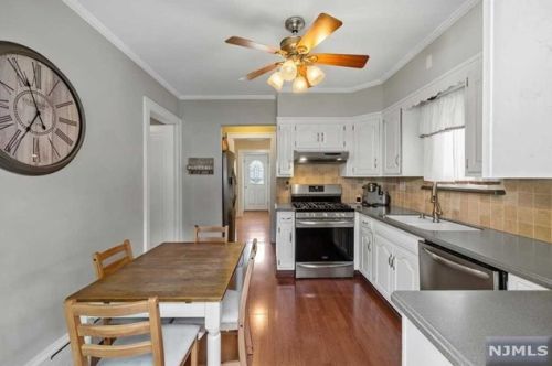 197 10th St, Wood-Ridge NJ  07075-1508 exterior