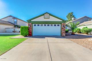 813 Manor Dr, Chandler, AZ 85225-8497