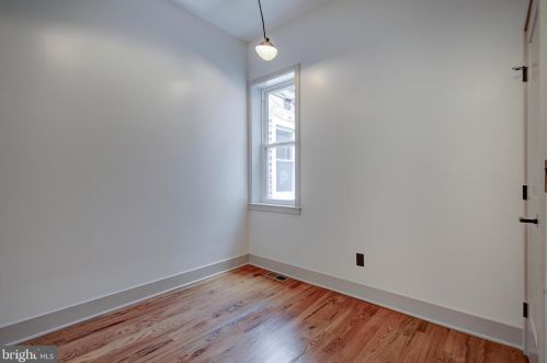 1025 51st St, Philadelphia PA  19143-4213 exterior