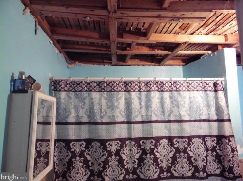 2241 Hancock St, Philadelphia PA 19133-3719 exterior