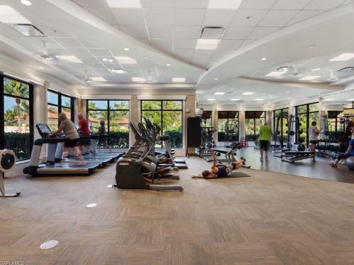 9313 Vercelli Ct, Naples FL 34113-7748 exterior