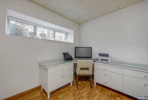 65 Holland Ave, Demarest NJ  07627-2705 exterior