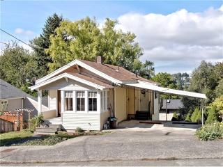 6535 51 Ave, Seattle WA  98178-2131 exterior