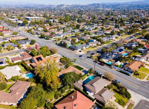 14291 Prospect Ave, Tustin CA  92780-2316 exterior