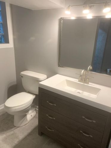 9319 Cregier Ave, Chicago IL 60617-3631 exterior