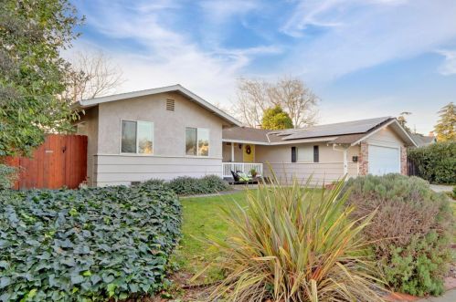 1707 Baywood Ln, Davis CA 95618-0543 exterior