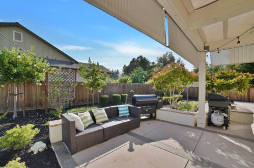 4924 Laurel Dr, Concord CA  94521-1446 exterior