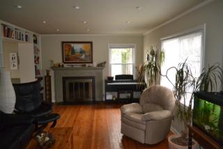 504 Maple Ridge St, Ann Arbor MI  48103-3730 exterior