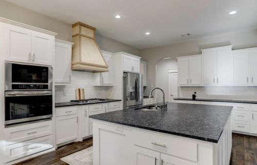 11416 Connie Ln, Montgomery TX 77316-5431 exterior