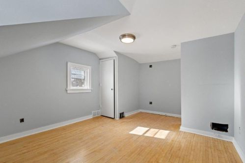 1415 Hazel St, Saint Paul MN 55119-4219 exterior