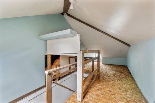 2019 6 St, Duluth MN 55806-2551 exterior