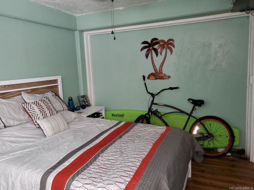 410 Nahua St, Honolulu HI  96815-2952 exterior