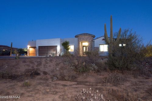 4358 Lambert Ln, Tucson AZ  85742-9084 exterior