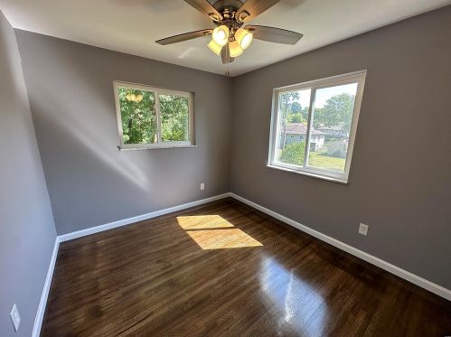 9202 Alpine Dr, Saint Louis MO 63123-4456 exterior