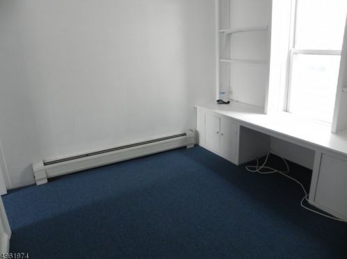 89 Hopper St, Paterson NJ 07508-2037 exterior