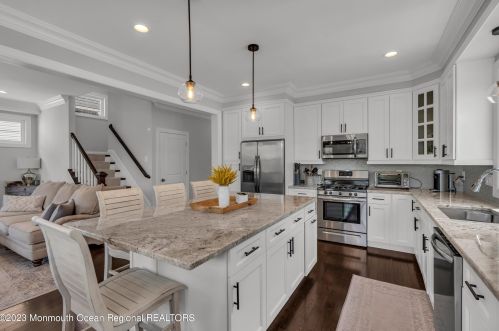 35 Laurel St, West Long Branch NJ  07764-1418 exterior