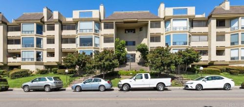 2930 Cowley Way, San Diego CA  92117-6855 exterior