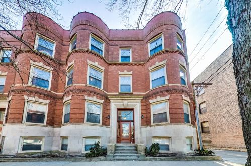 1221 52nd St, Chicago, IL 60615-3992