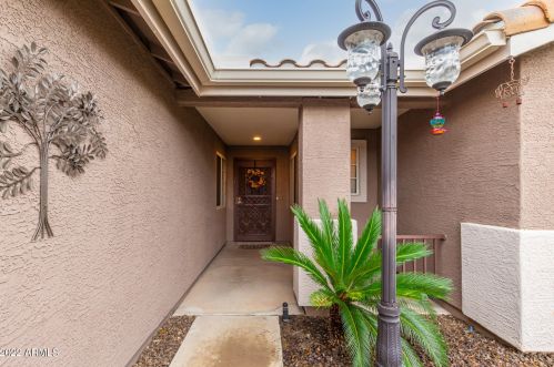 4015 Bloomfield Rd, Phoenix AZ 85029-2953 exterior