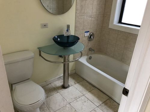 5730 King Dr, Chicago IL 60637-1274 exterior