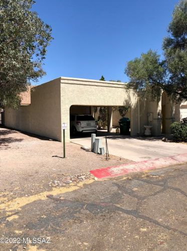 3001 Avenida Obregon, Tucson, AZ 85746-8260