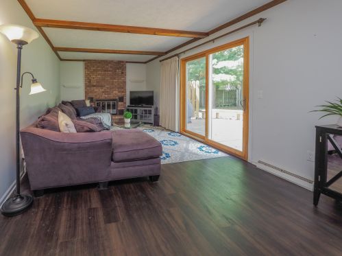 6303 Eagle Rdg Dr, Kalamazoo MI 49004-8677 exterior