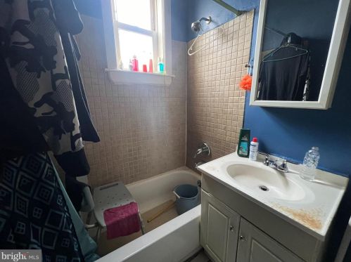 220 Hanover St, Trenton NJ exterior