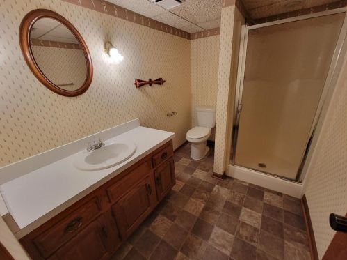 5917 Leisure South Dr, Grand Rapids MI 49548-6857 exterior