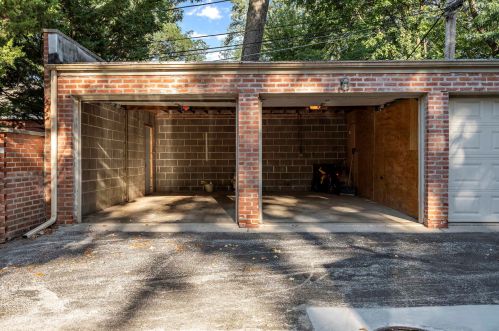 1625 103rd St, Chicago IL 60643-2818 exterior