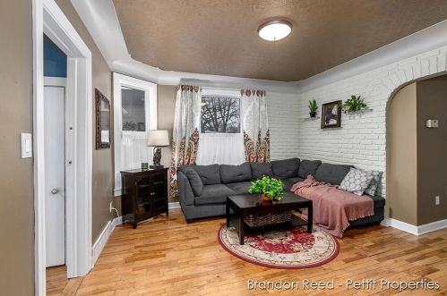 340 Dean St, Grand Rapids MI 49505-4735 exterior