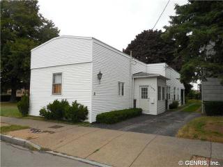 1482 Clinton Ave, Rochester NY  14618-5706 exterior