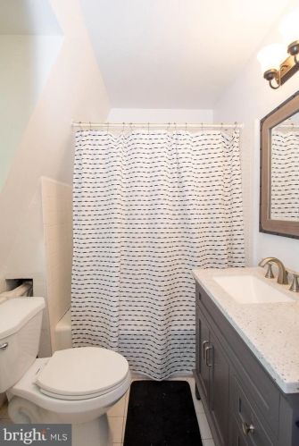 1 West St, Media PA 19063-2614 exterior