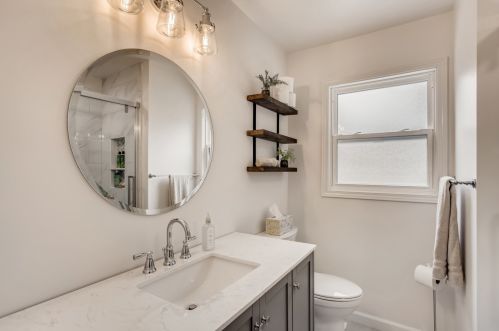 366 Commonwealth Ln, Elmhurst IL 60126-4918 exterior