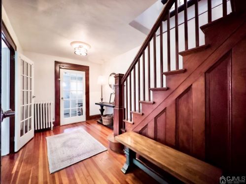 54 5th St, Perth Amboy NJ  08863-1642 exterior