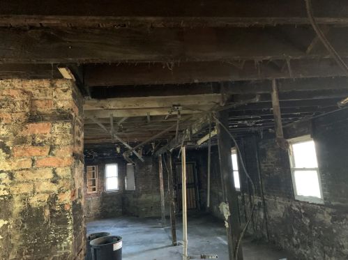 638 65th St, Chicago IL  60637-3459 exterior