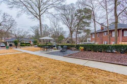 1350 Morningside Dr, Atlanta GA 30306-3283 exterior