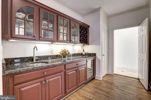 9832 Avenel Farm Dr, Rockville MD 20854-5410 exterior