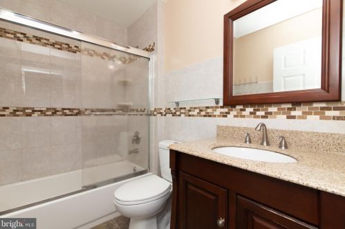 3161 Rowe St, Camden NJ exterior