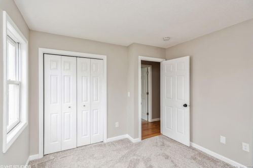 19 Teach St, Enfield CT 06082-5762 exterior