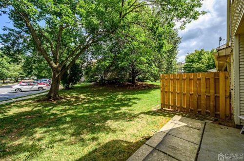 2 Drewes Ct, Trenton NJ 08648-2632 exterior