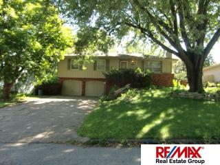 16419 Pierce St, Omaha, NE 68130-1337