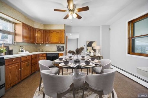 140 Clinton Pl, East Rutherford NJ 07073-1723 exterior