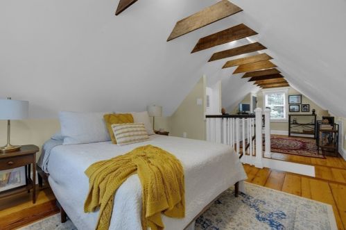 18 Linden St, Boston MA  02122 exterior