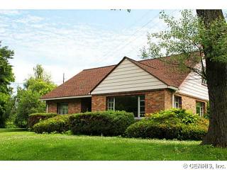 59 Alpine Rd, Rochester, NY 14612-4279